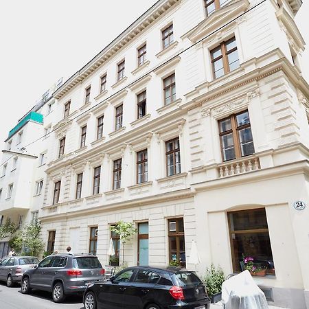 Traditional Apartments וינה מראה חיצוני תמונה